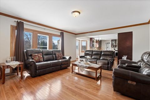 Tiny photo for 9111 Hawthorn Drive, Hickory Hills, IL 60457 (MLS # 12576213)