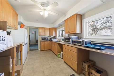 Tiny photo for 479 N Lake Street, Aurora, IL 60506 (MLS # 12588558)