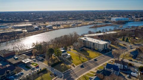 Tiny photo for 479 N Lake Street, Aurora, IL 60506 (MLS # 12588558)