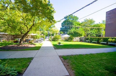 Tiny photo for 2033 Sherman Avenue #403, Evanston, IL 60201 (MLS # 12481857)