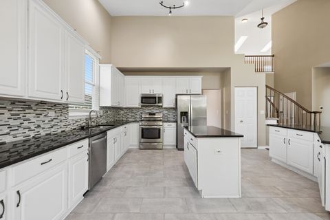 Tiny photo for 1820 Broadsmore Drive, Algonquin, IL 60102 (MLS # 12648914)