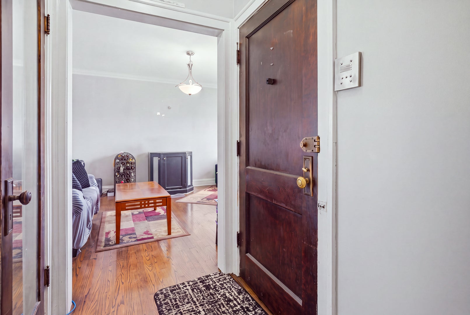 1656 E 84th Street - Photo 4