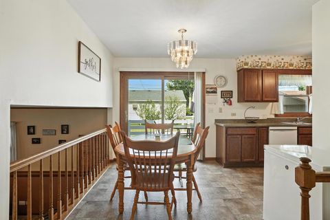 Tiny photo for 510 Dunbar Street, Beecher, IL 60401 (MLS # 12401995)