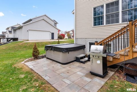 Tiny photo for 2723 E 58TH Street, Davenport, IA 52807 (MLS # QC4269529)