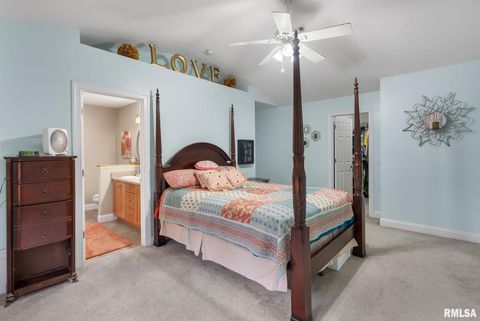 Tiny photo for 2723 E 58TH Street, Davenport, IA 52807 (MLS # QC4269529)