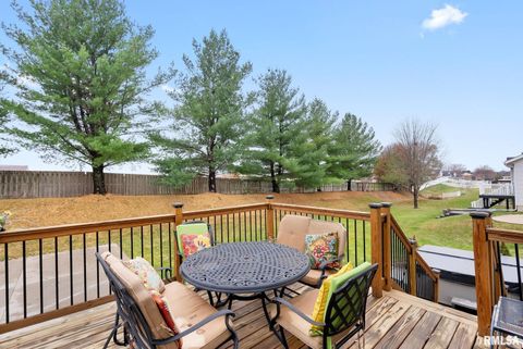 Tiny photo for 2723 E 58TH Street, Davenport, IA 52807 (MLS # QC4269529)