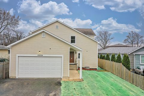 33534 N Lake Shore Drive Grayslake IL 60030