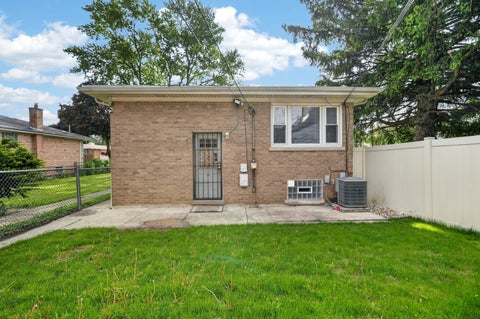 Tiny photo for 12326 S Racine Avenue, Calumet Park, IL 60827 (MLS # 12589976)
