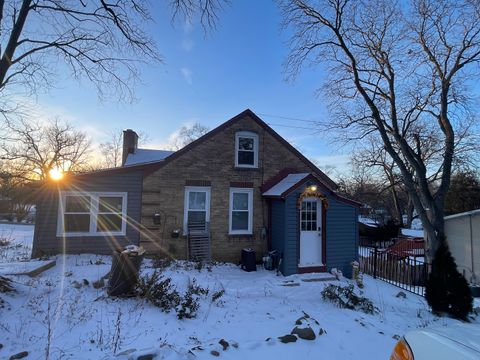 Photo of 3323 Charles Court, Island Lake, IL 60042 (MLS # 12559570)