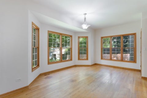 Tiny photo for 945 Kingston Street, Wheaton, IL 60187 (MLS # 12730067)