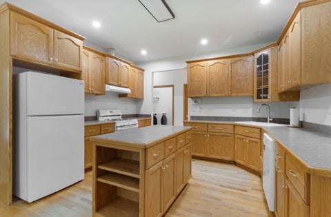 Tiny photo for 945 Kingston Street, Wheaton, IL 60187 (MLS # 12730067)