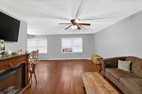 Tiny photo for 15413 Ridgeland Avenue, Oak Forest, IL 60452 (MLS # 12733373)
