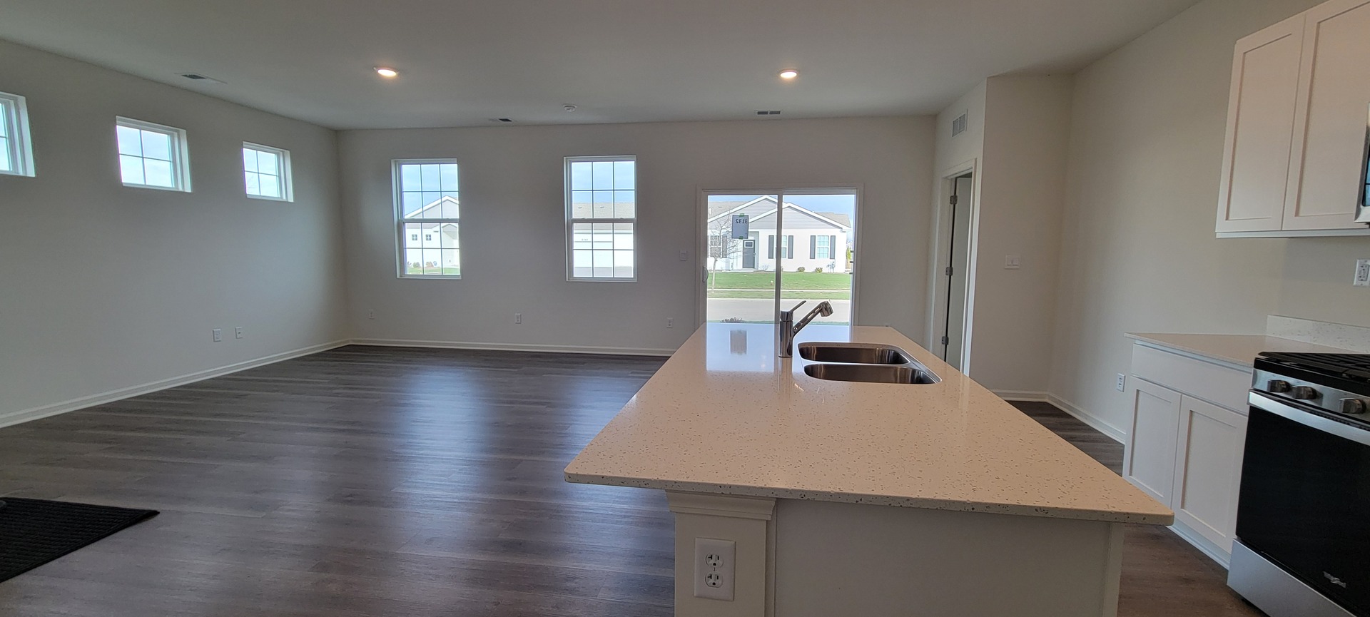 6453 Juniper Drive