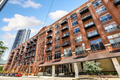 Photo of 360 W Illinois Street #9D, Chicago, IL 60654 (MLS # 12477702)