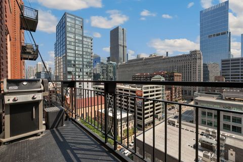 Tiny photo for 360 W Illinois Street #9D, Chicago, IL 60654 (MLS # 12477702)