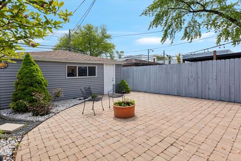 Tiny photo for Chicago, IL 60641 (MLS # 12643405)