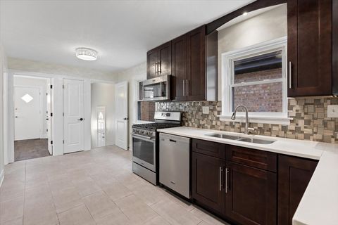 Tiny photo for Chicago, IL 60641 (MLS # 12643405)