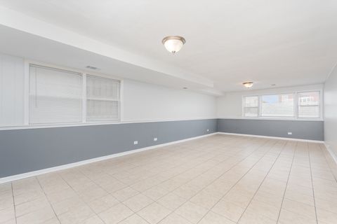 Tiny photo for 2913 Kensington Avenue, Westchester, IL 60154 (MLS # 12571998)