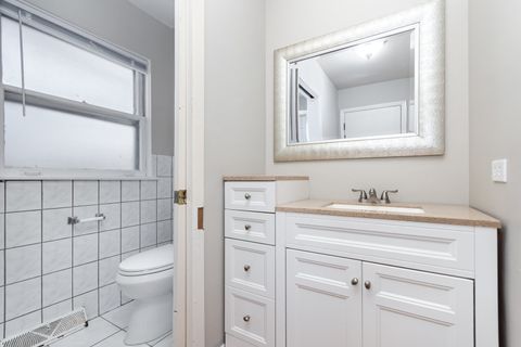 Tiny photo for 2913 Kensington Avenue, Westchester, IL 60154 (MLS # 12571998)