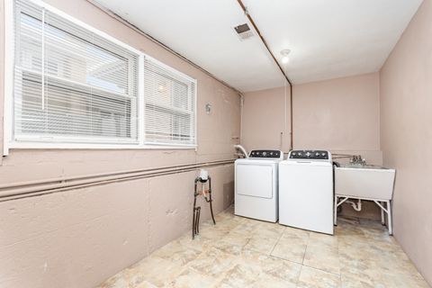 Tiny photo for 2913 Kensington Avenue, Westchester, IL 60154 (MLS # 12571998)