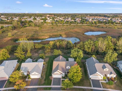 Tiny photo for 11492 Stonewater Crossing, Huntley, IL 60142 (MLS # 12497125)