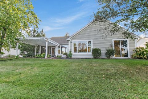 Tiny photo for 11492 Stonewater Crossing, Huntley, IL 60142 (MLS # 12497125)