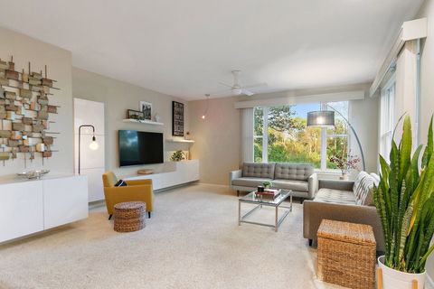 Tiny photo for 11492 Stonewater Crossing, Huntley, IL 60142 (MLS # 12497125)