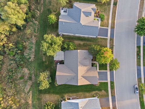 Tiny photo for 11492 Stonewater Crossing, Huntley, IL 60142 (MLS # 12497125)