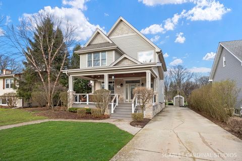 Tiny photo for 550 S Edson Avenue, Lombard, IL 60148 (MLS # 12616127)