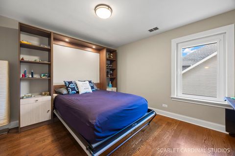 Tiny photo for 550 S Edson Avenue, Lombard, IL 60148 (MLS # 12616127)