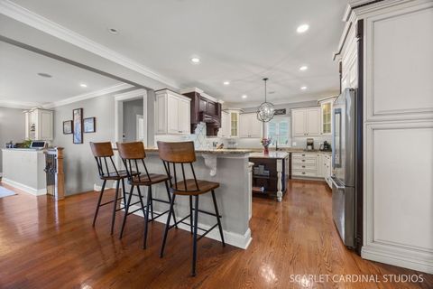 Tiny photo for 550 S Edson Avenue, Lombard, IL 60148 (MLS # 12616127)