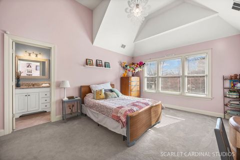 Tiny photo for 550 S Edson Avenue, Lombard, IL 60148 (MLS # 12616127)