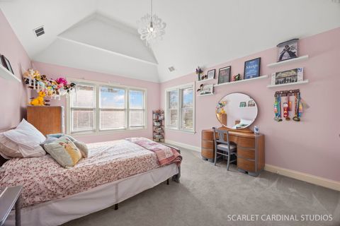 Tiny photo for 550 S Edson Avenue, Lombard, IL 60148 (MLS # 12616127)