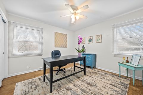 Tiny photo for 1695 Overland Trail, Deerfield, IL 60015 (MLS # 12585391)