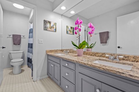 Tiny photo for 1695 Overland Trail, Deerfield, IL 60015 (MLS # 12585391)