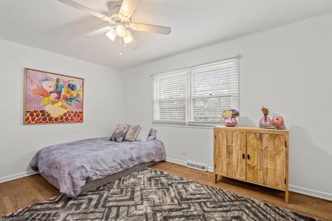 Tiny photo for 1695 Overland Trail, Deerfield, IL 60015 (MLS # 12585391)