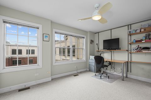 Tiny photo for 855 Laurel Avenue, Highland Park, IL 60035 (MLS # 12606350)