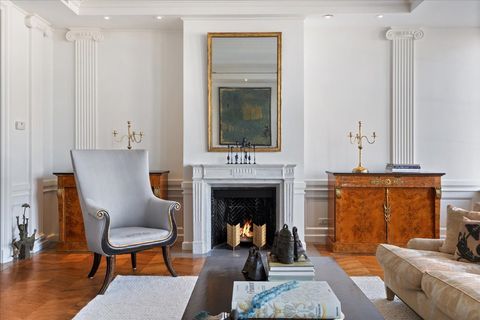 Tiny photo for 199 E Lake Shore Drive #4W, Chicago, IL 60611 (MLS # 12602342)