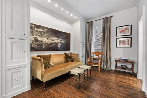 Tiny photo for 199 E Lake Shore Drive #4W, Chicago, IL 60611 (MLS # 12602342)