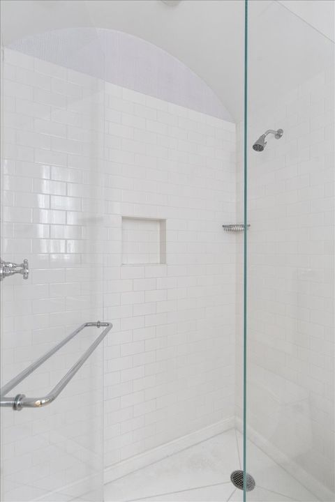 Tiny photo for 199 E Lake Shore Drive #4W, Chicago, IL 60611 (MLS # 12602342)