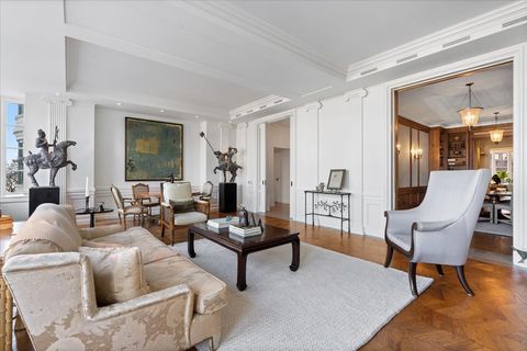 Tiny photo for 199 E Lake Shore Drive #4W, Chicago, IL 60611 (MLS # 12602342)