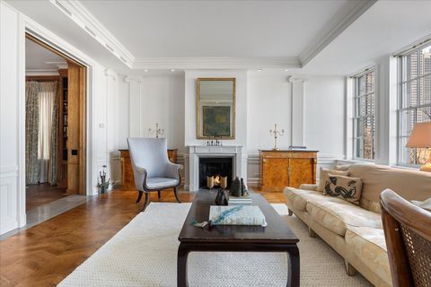 Tiny photo for 199 E Lake Shore Drive #4W, Chicago, IL 60611 (MLS # 12602342)