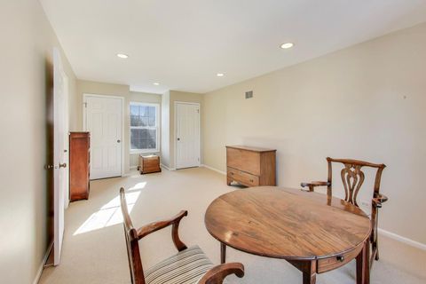 Tiny photo for 2154 Northgate Road, Northfield, IL 60093 (MLS # 12554191)