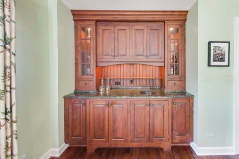 Tiny photo for 2154 Northgate Road, Northfield, IL 60093 (MLS # 12554191)