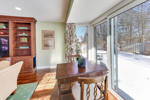 Tiny photo for 2154 Northgate Road, Northfield, IL 60093 (MLS # 12554191)