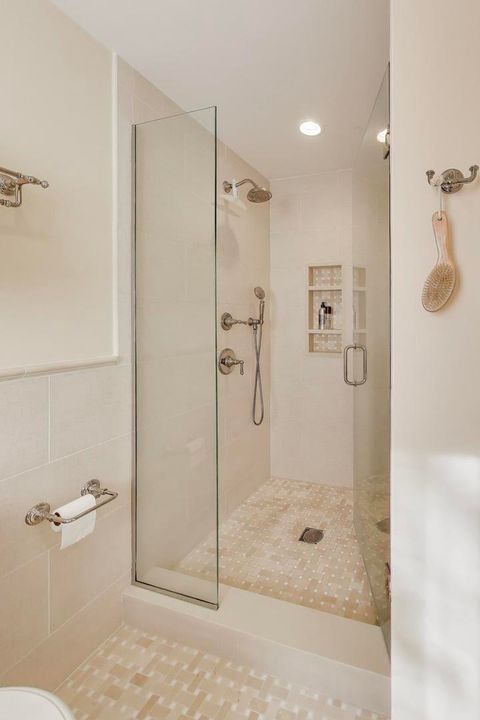 Tiny photo for 2154 Northgate Road, Northfield, IL 60093 (MLS # 12554191)