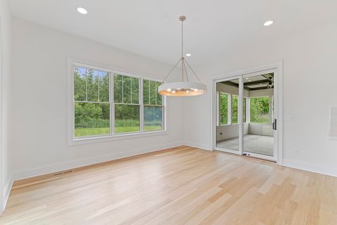 Tiny photo for 106 Brookwood Lane, Lincolnshire, IL 60069 (MLS # 12390657)