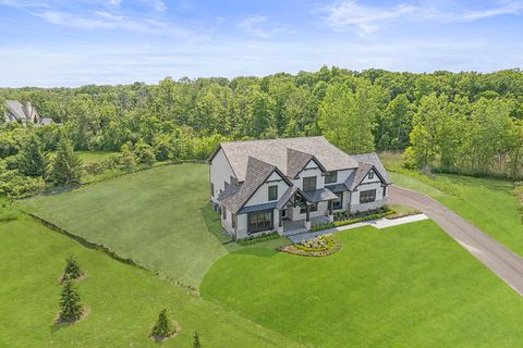 Tiny photo for 106 Brookwood Lane, Lincolnshire, IL 60069 (MLS # 12390657)