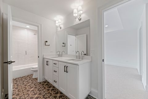 Tiny photo for 106 Brookwood Lane, Lincolnshire, IL 60069 (MLS # 12390657)