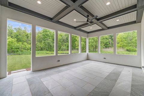 Tiny photo for 106 Brookwood Lane, Lincolnshire, IL 60069 (MLS # 12390657)